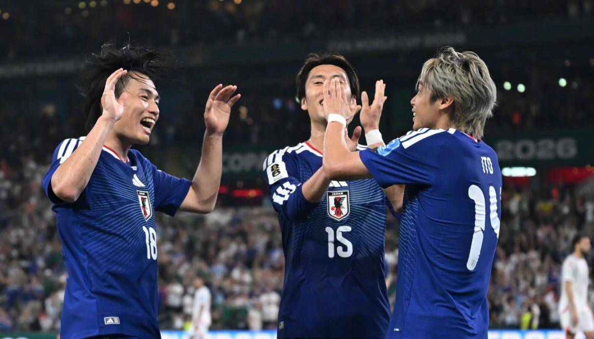 日本4:0大胜突尼斯,中国球迷集体破防,武磊承认日本队非常强大